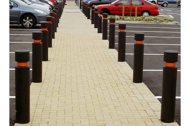 parking-lot-bollards.